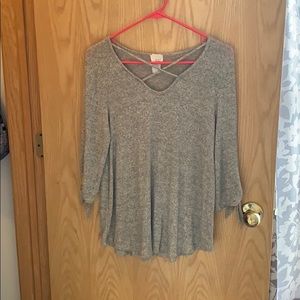 3/4 sleeve sweater with ties on the sleeves